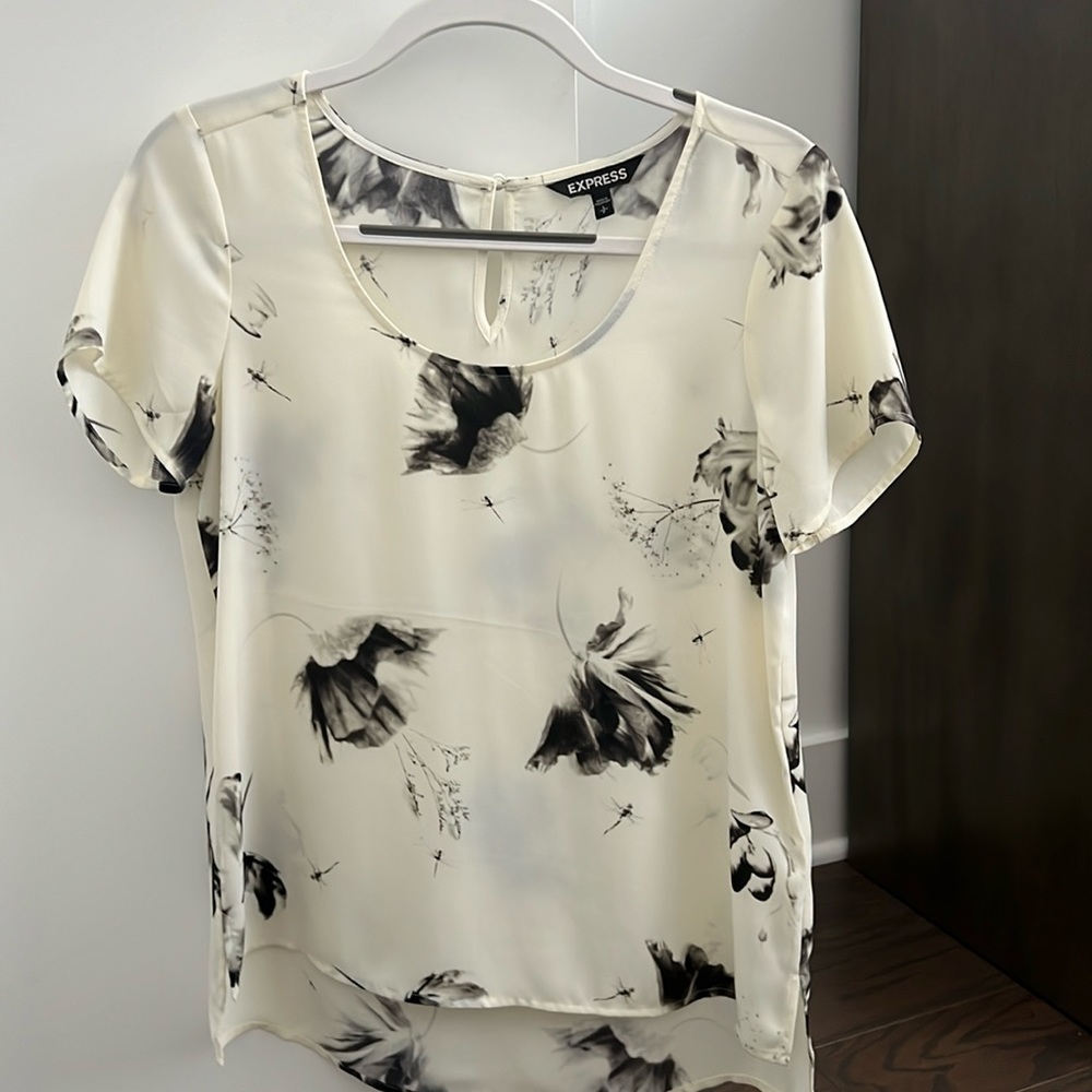 Express floral silky blouse